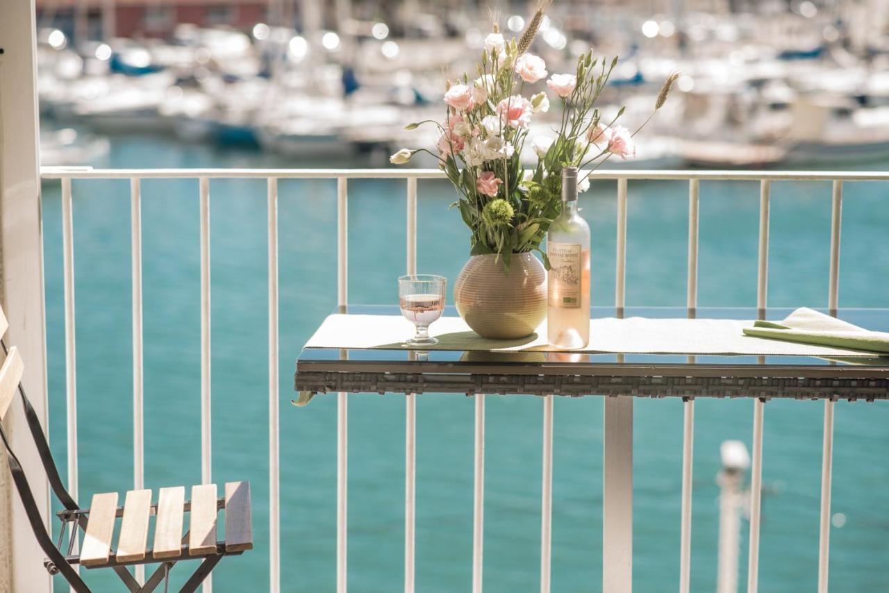 Marinca Du Port De Toulon Apartment Exterior photo